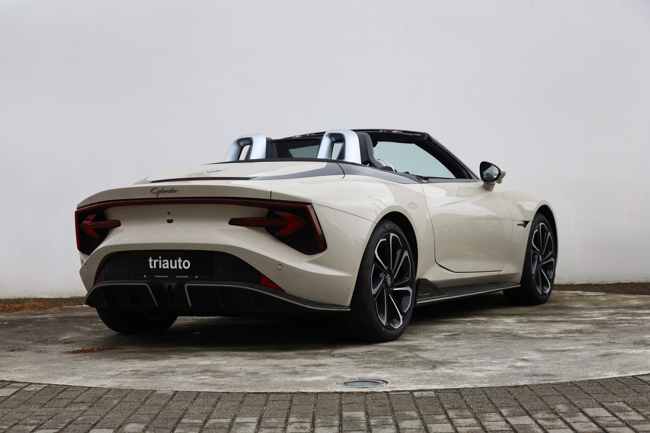 Cyberster 77kWh 4WD LUX+Black Convertible 