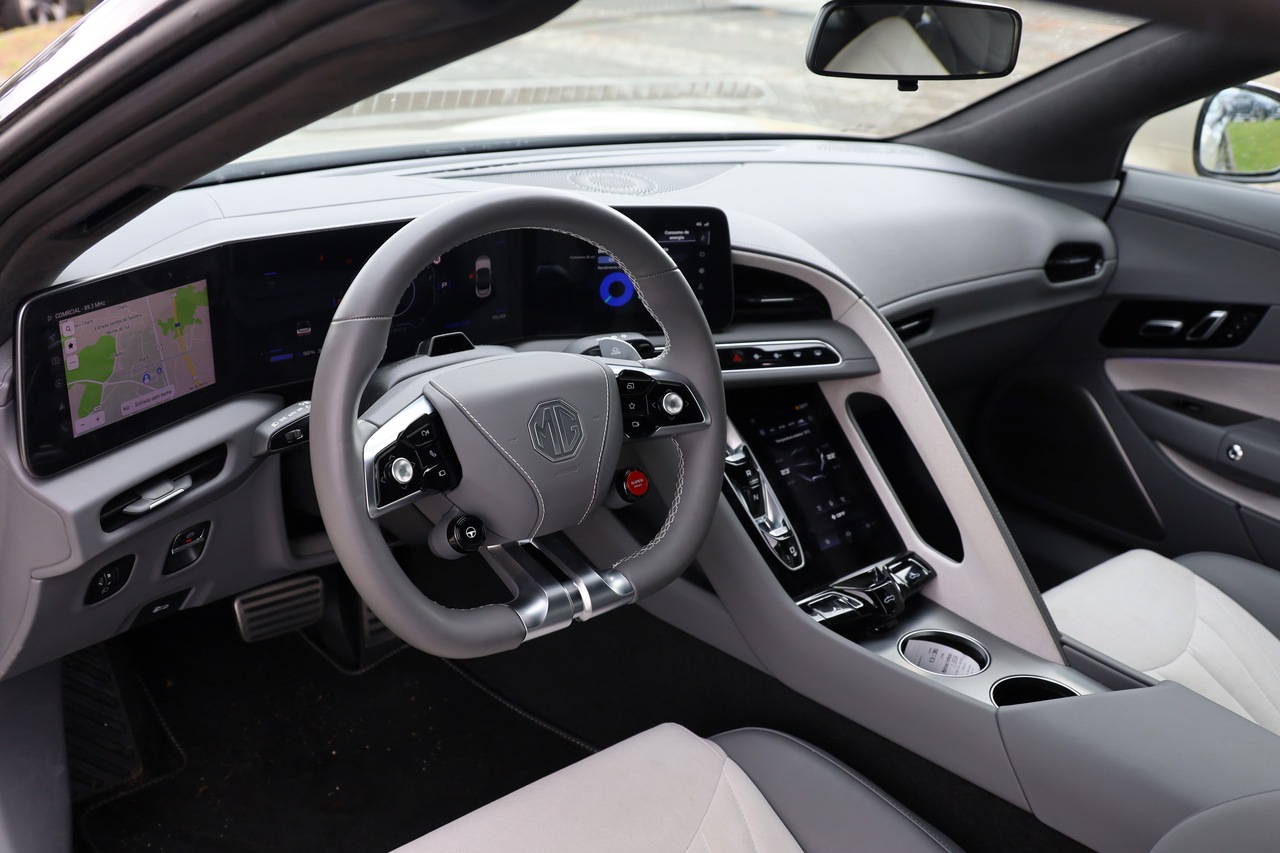 Cyberster 77kWh 4WD LUX+Black Convertible 