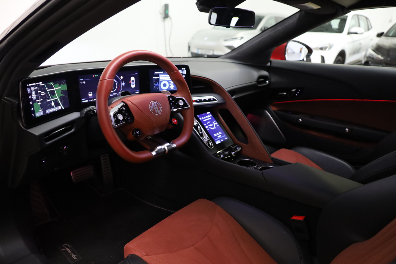 MG Cyberster 77kWh 4WD LUX+Red Convertible 