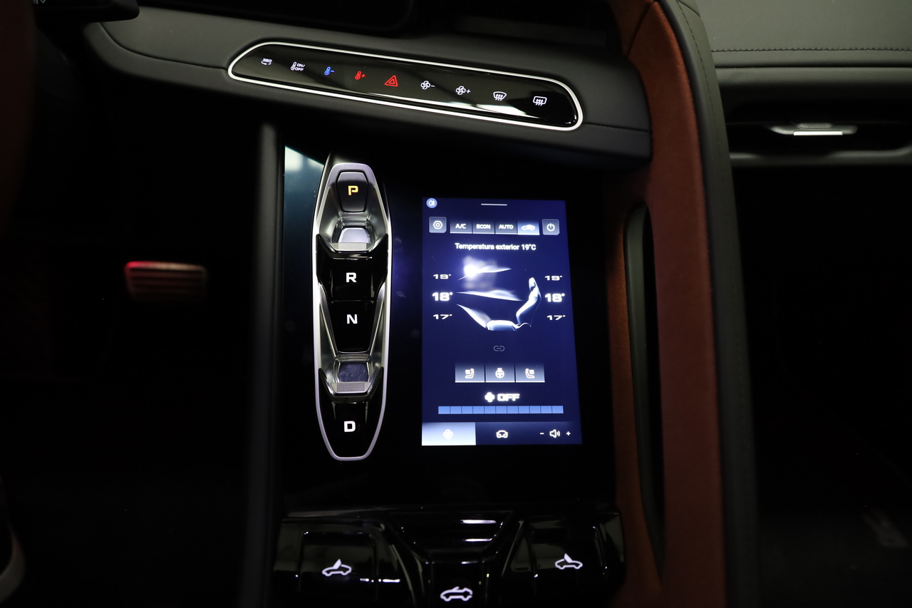 MG Cyberster 77kWh 4WD LUX+Red Convertible 