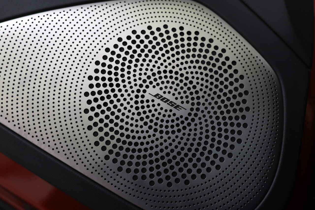 MG Cyberster 77kWh 4WD LUX+Red Convertible 