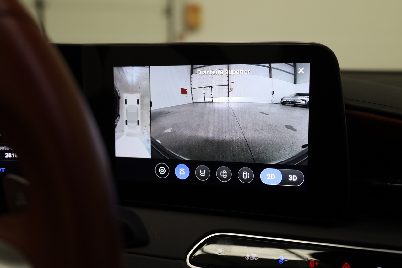 MG Cyberster 77kWh 4WD LUX+Red Convertible 