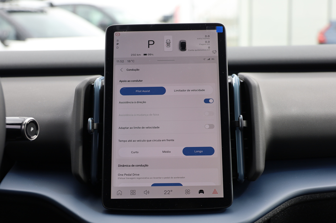 EX30 Black Edition Single Motor Plus