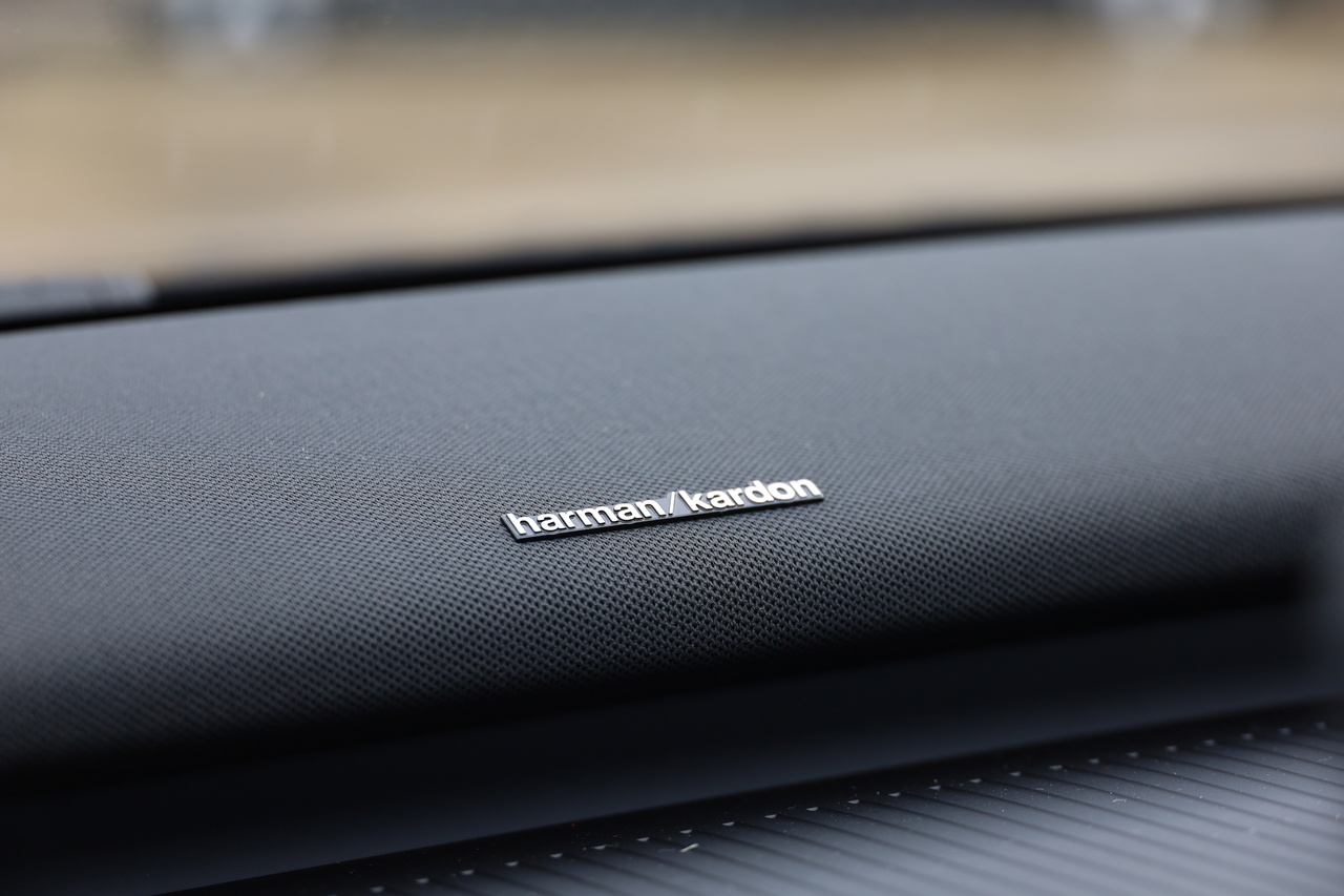 EX30 Black Edition Single Motor Plus