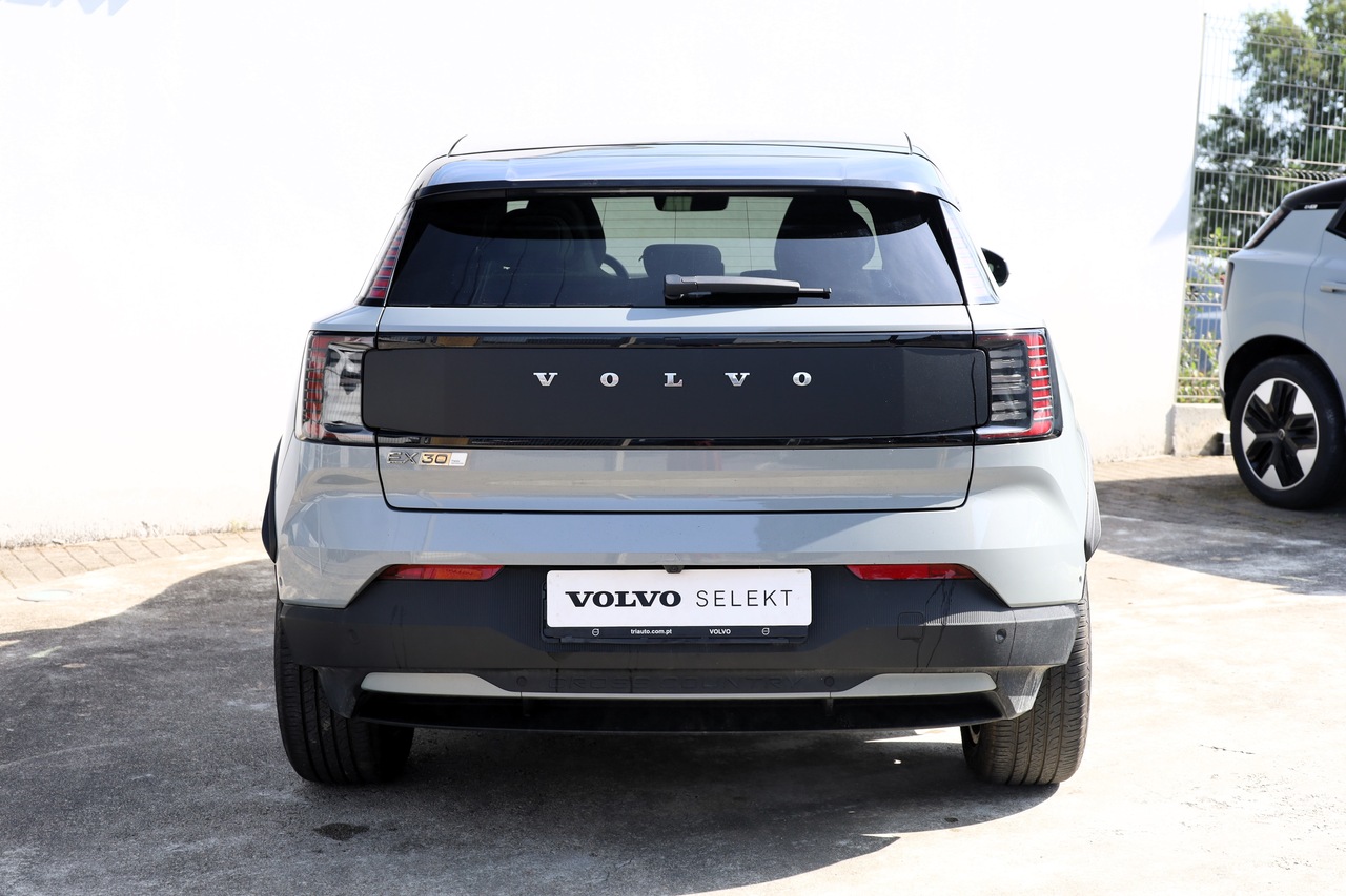 EX30 Cross Country Twin Motor Performance Ultra