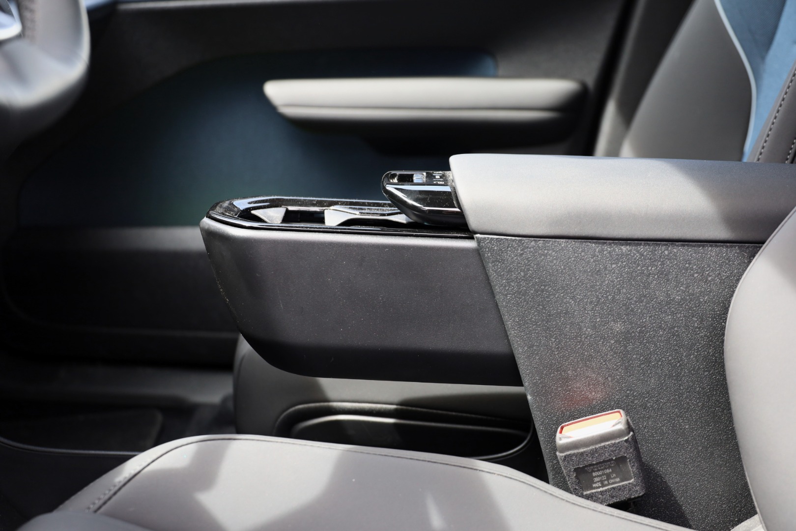 EX30 Single Motor Extended Range Plus