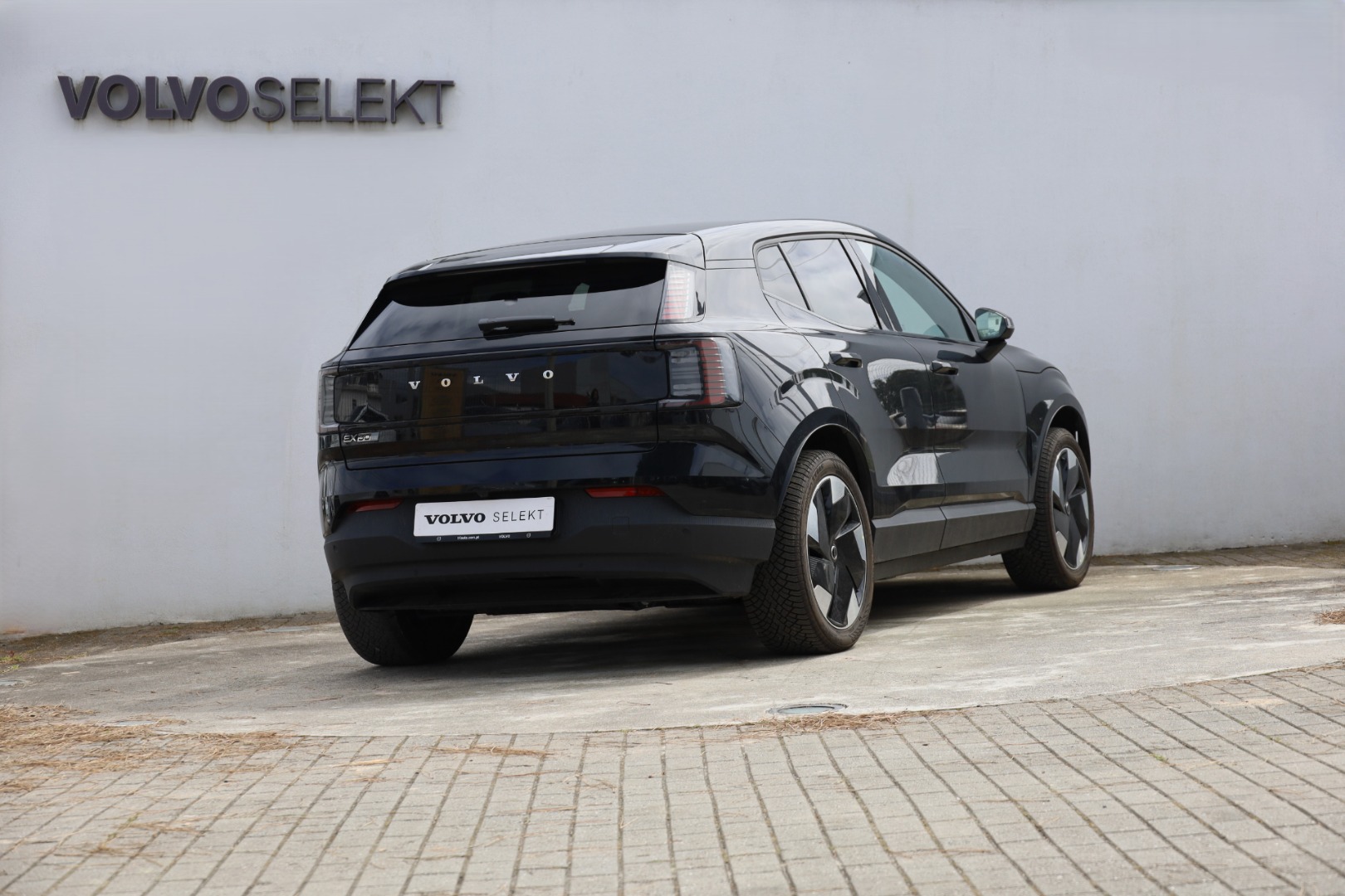 EX30 Single Motor Extended Range Plus