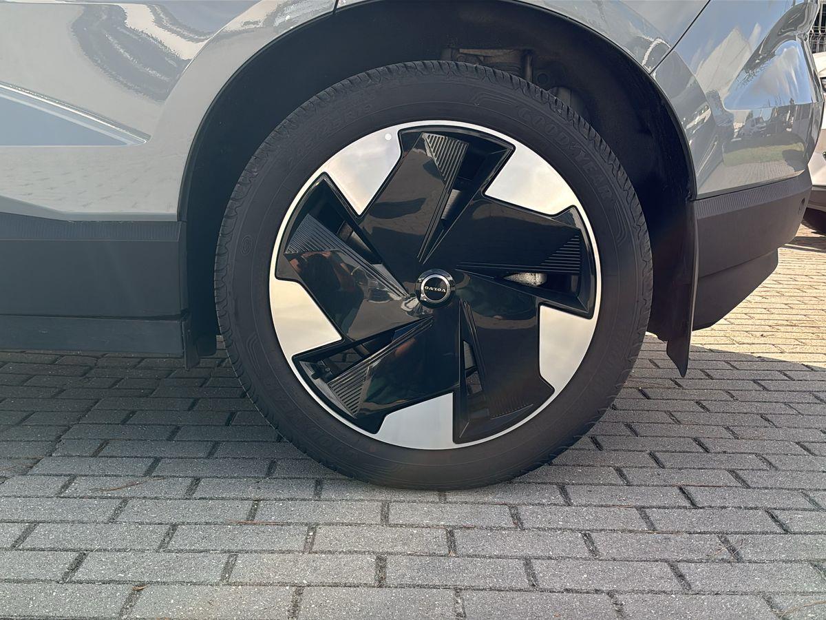 EX30 Single Motor Extended Range Plus