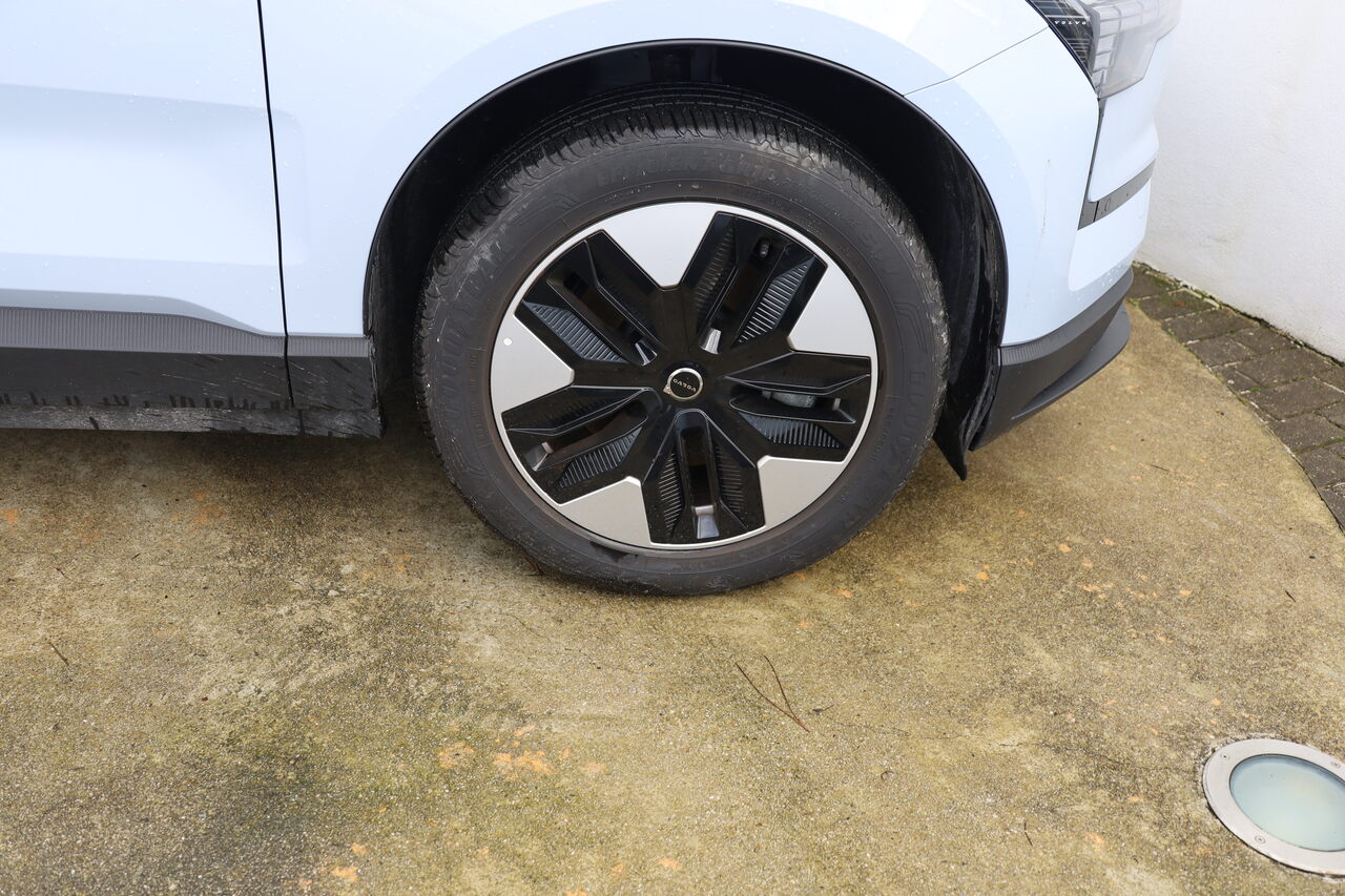 EX30 Single Motor Plus