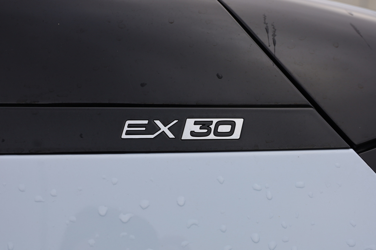 EX30 Single Motor Plus