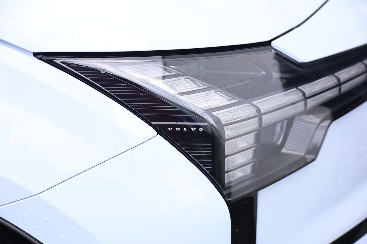 EX30 Single Motor Plus