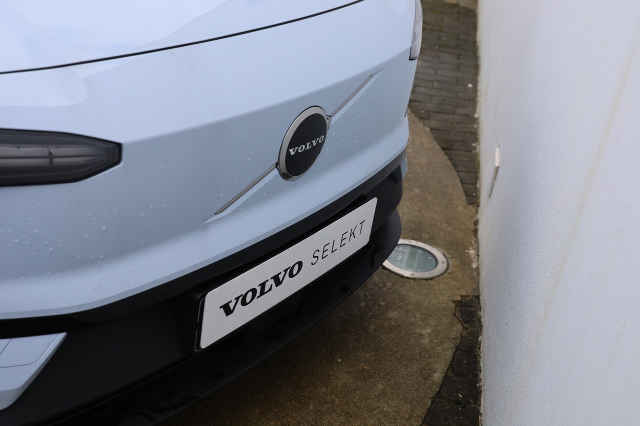 EX30 Single Motor Plus