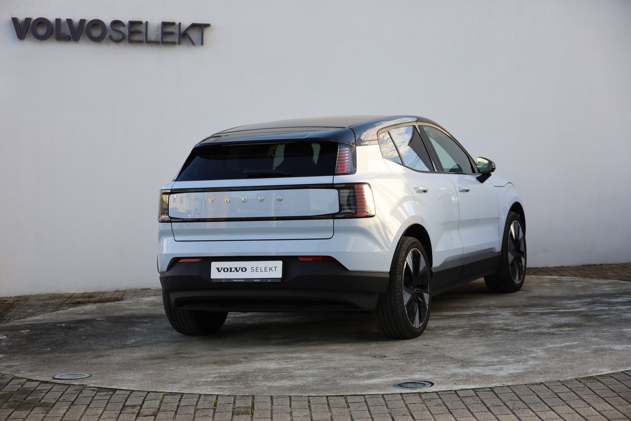 EX30 Twin Motor Performance Plus