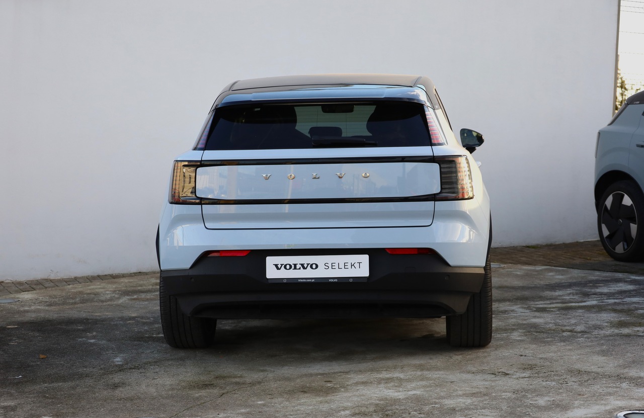 EX30 Twin Motor Performance Plus