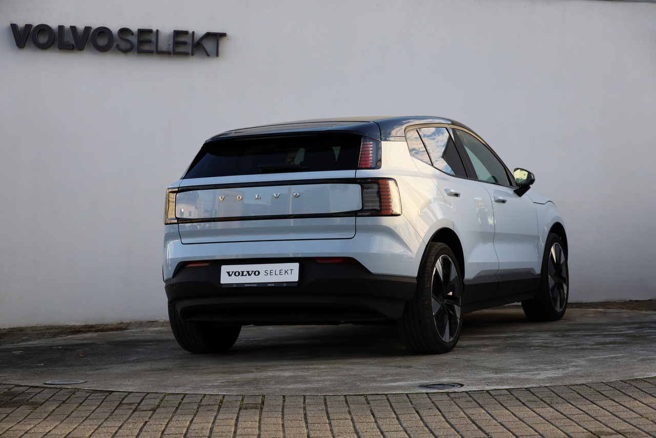 EX30 Twin Motor Performance Plus
