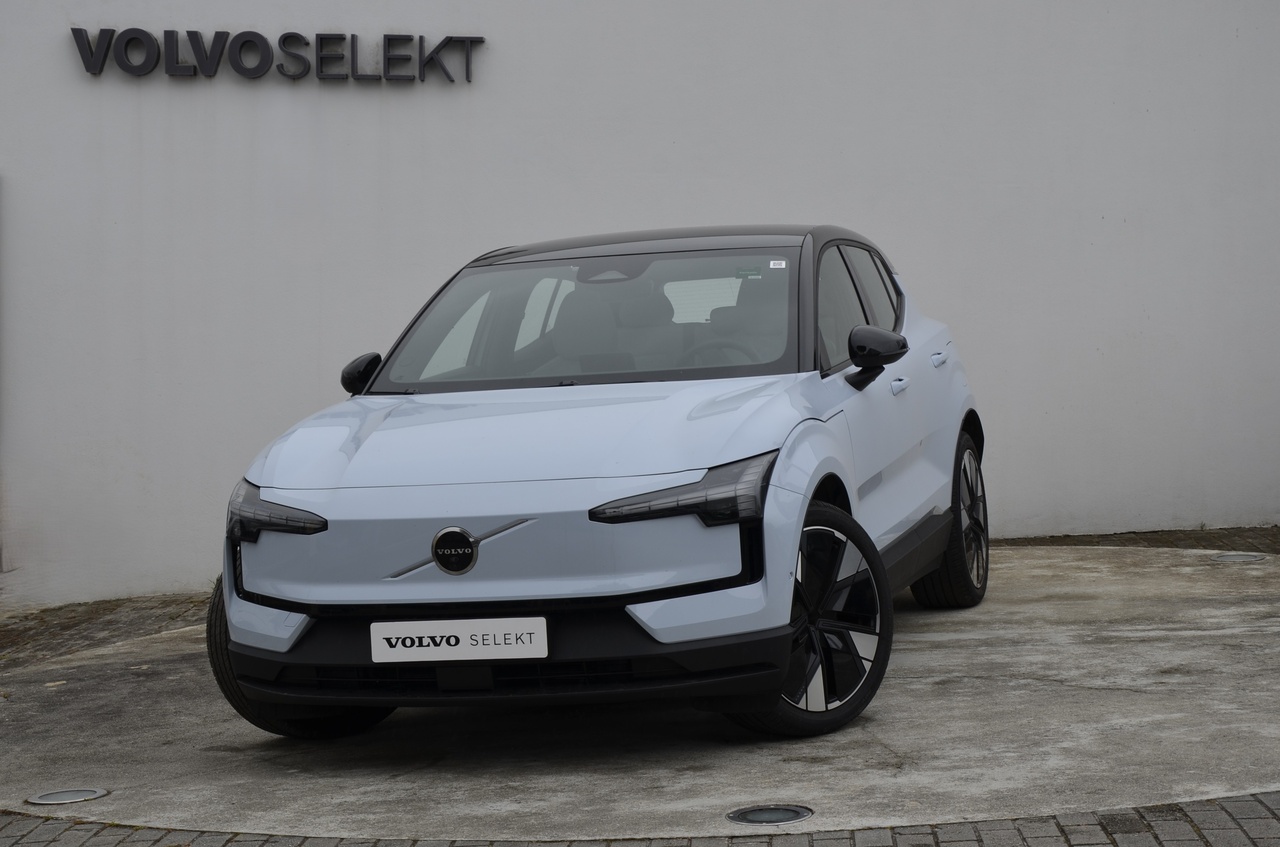 EX30 Twin Motor Performance Ultra