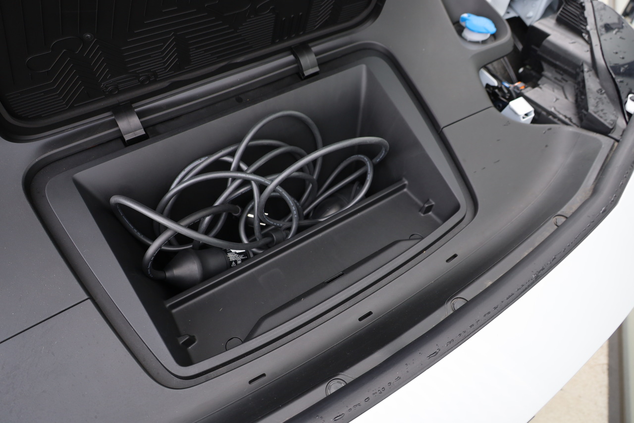 EX30 Twin Motor Performance Ultra