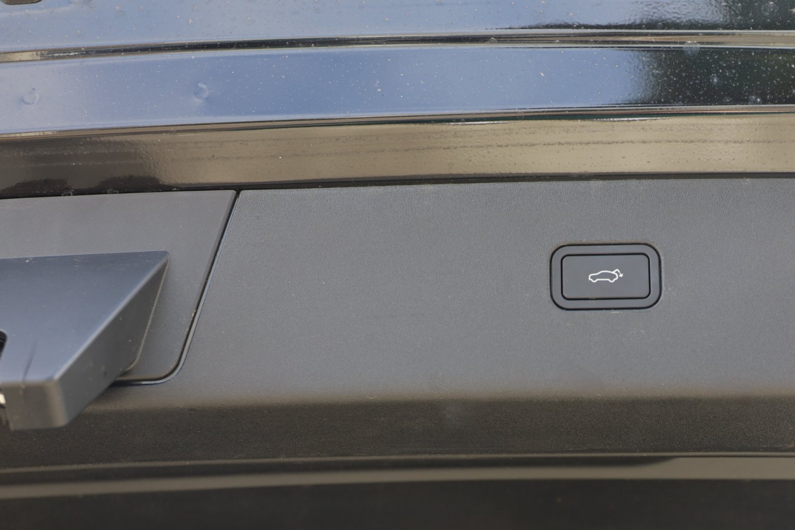 EX30 Twin Motor Performance Ultra