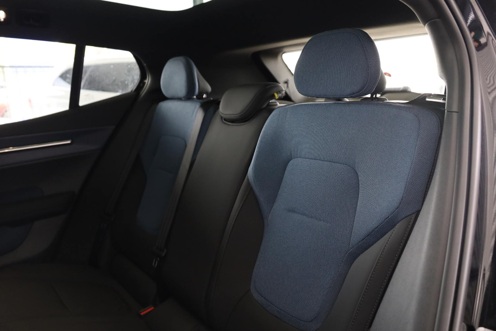 EX30 Twin Motor Performance Ultra