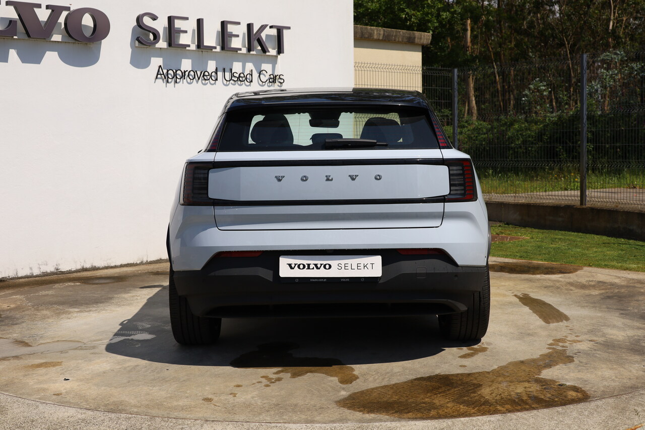 EX30 Twin Motor Performance Ultra