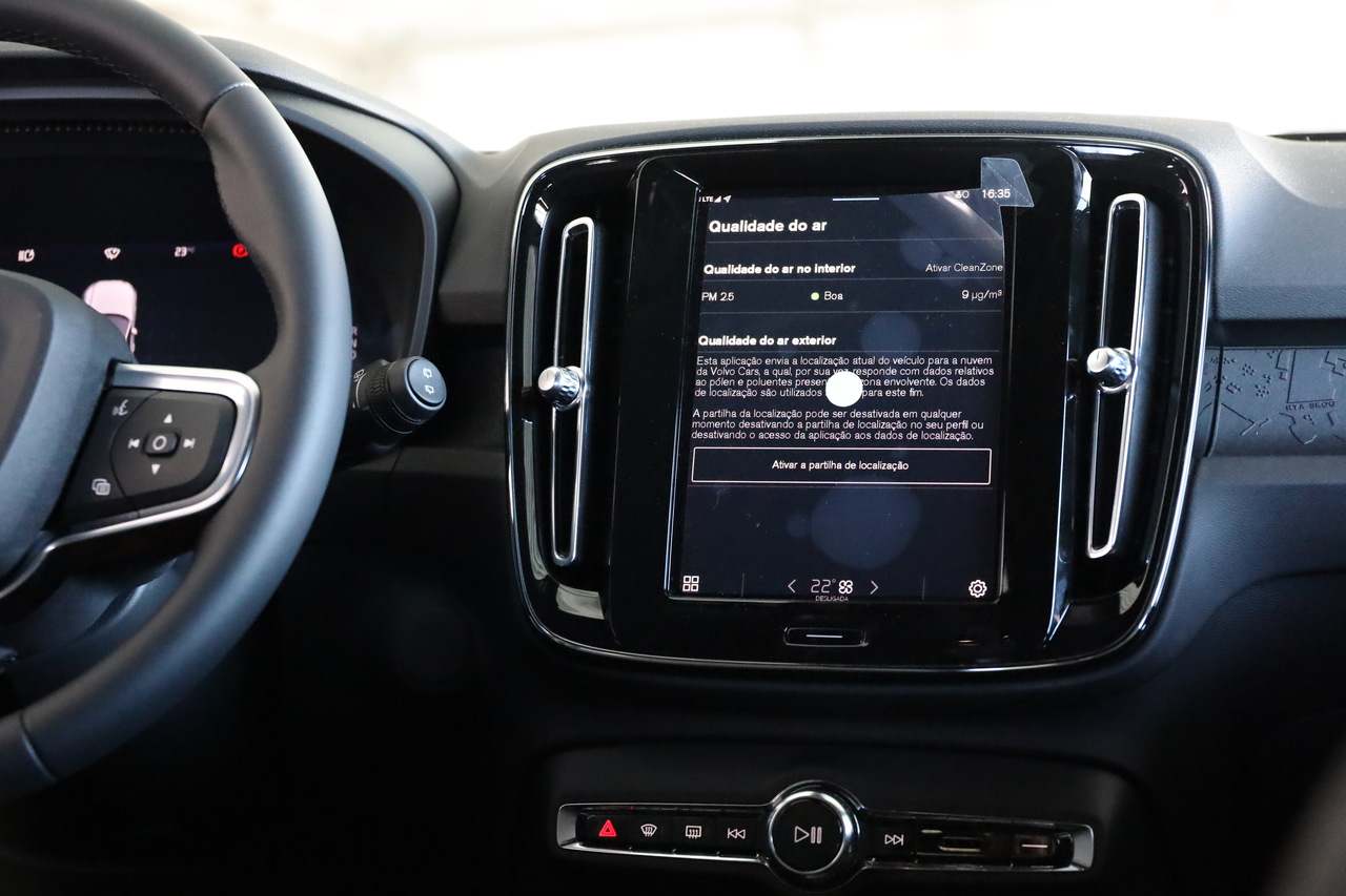 EX40 Single Motor Extended Range Plus Black Edition