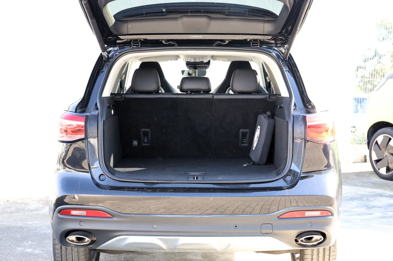 MG EHS 1.5T 2WD LUXURY