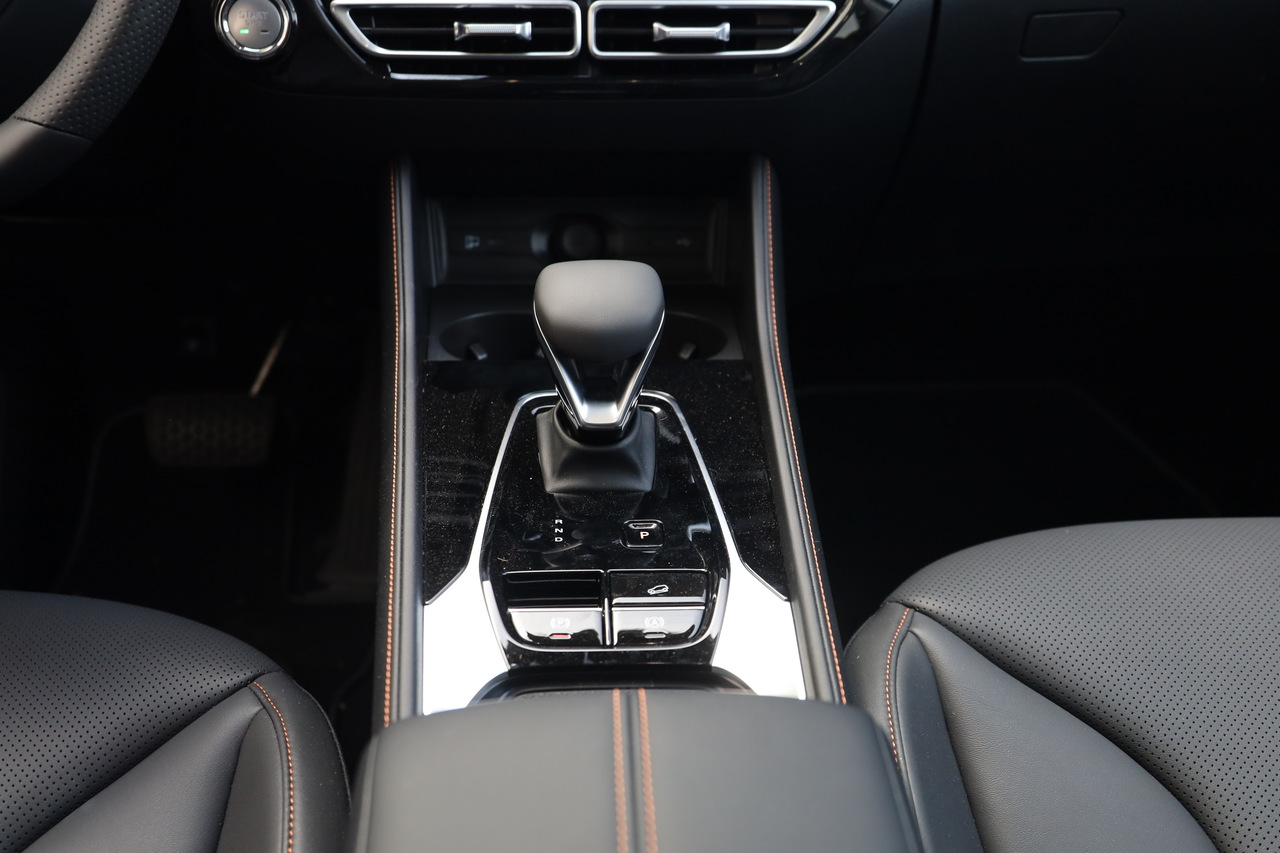 MG HS Hibrido Plug-in 1.5T 21kWh 2WD LUXURY