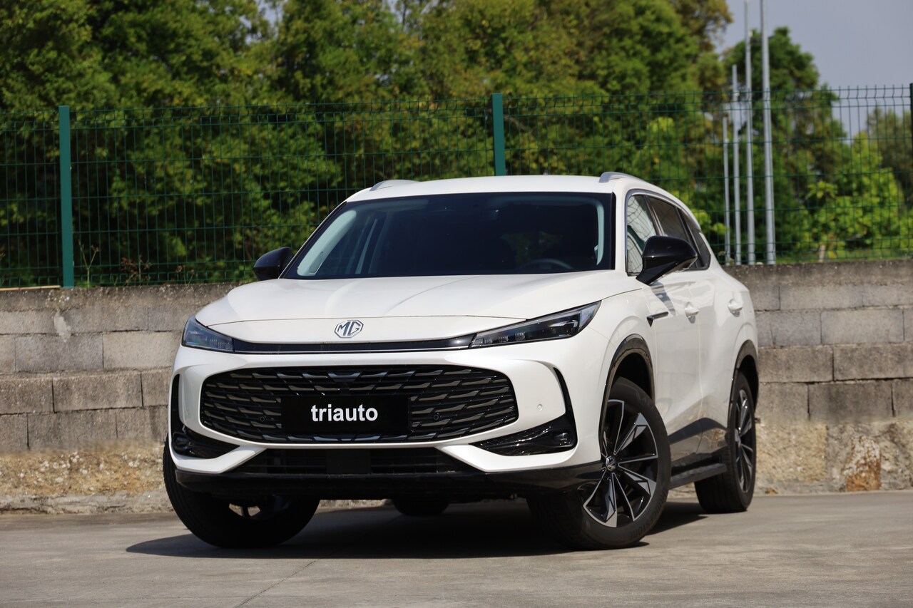 MG HS Hibrido Plug-in 1.5T 21kWh 2WD LUXURY