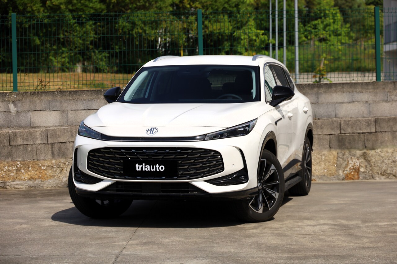 MG HS Hibrido Plug-in 1.5T 21kWh 2WD LUXURY