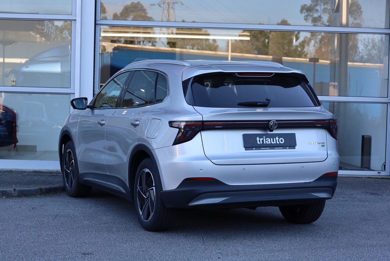 MG S5 64Kwh 2WD LUXURY