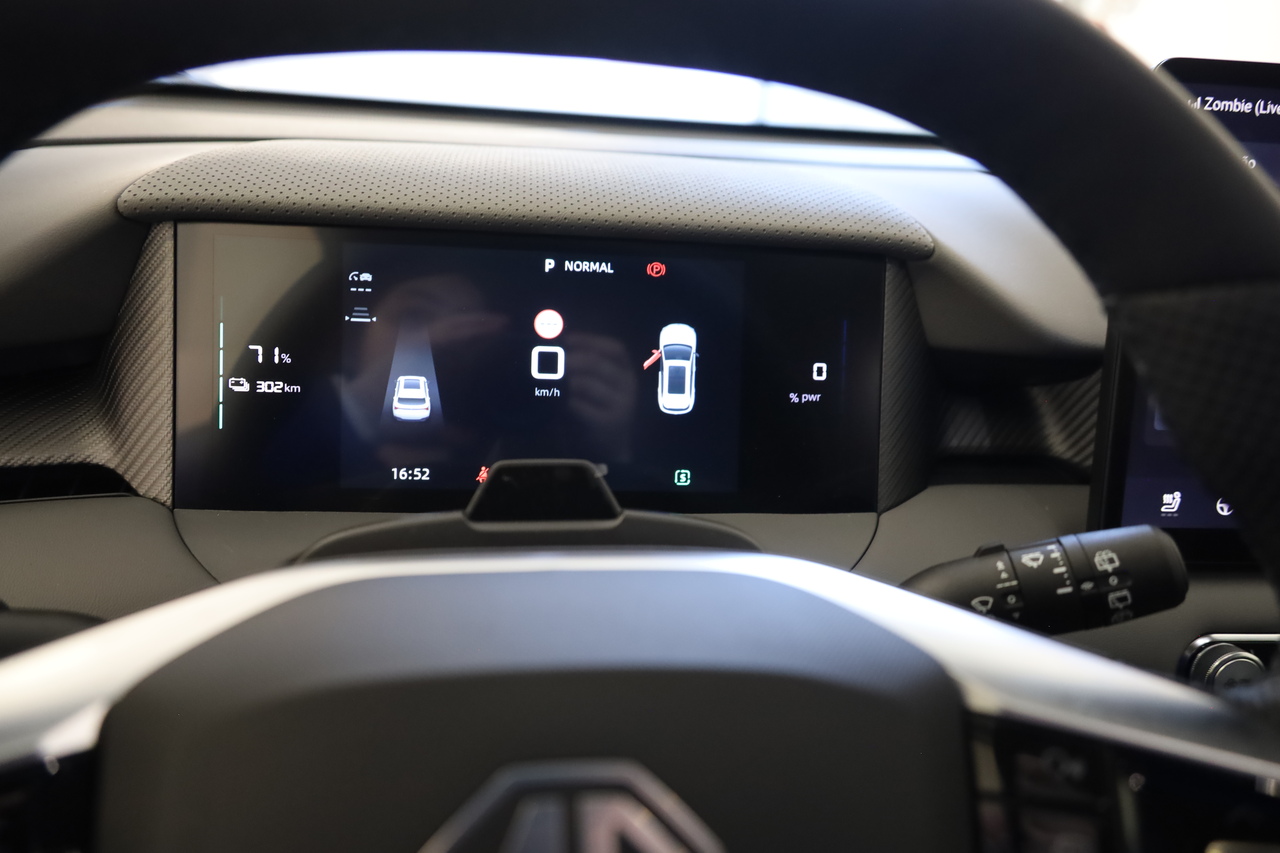 MG S5 64Kwh 2WD LUXURY