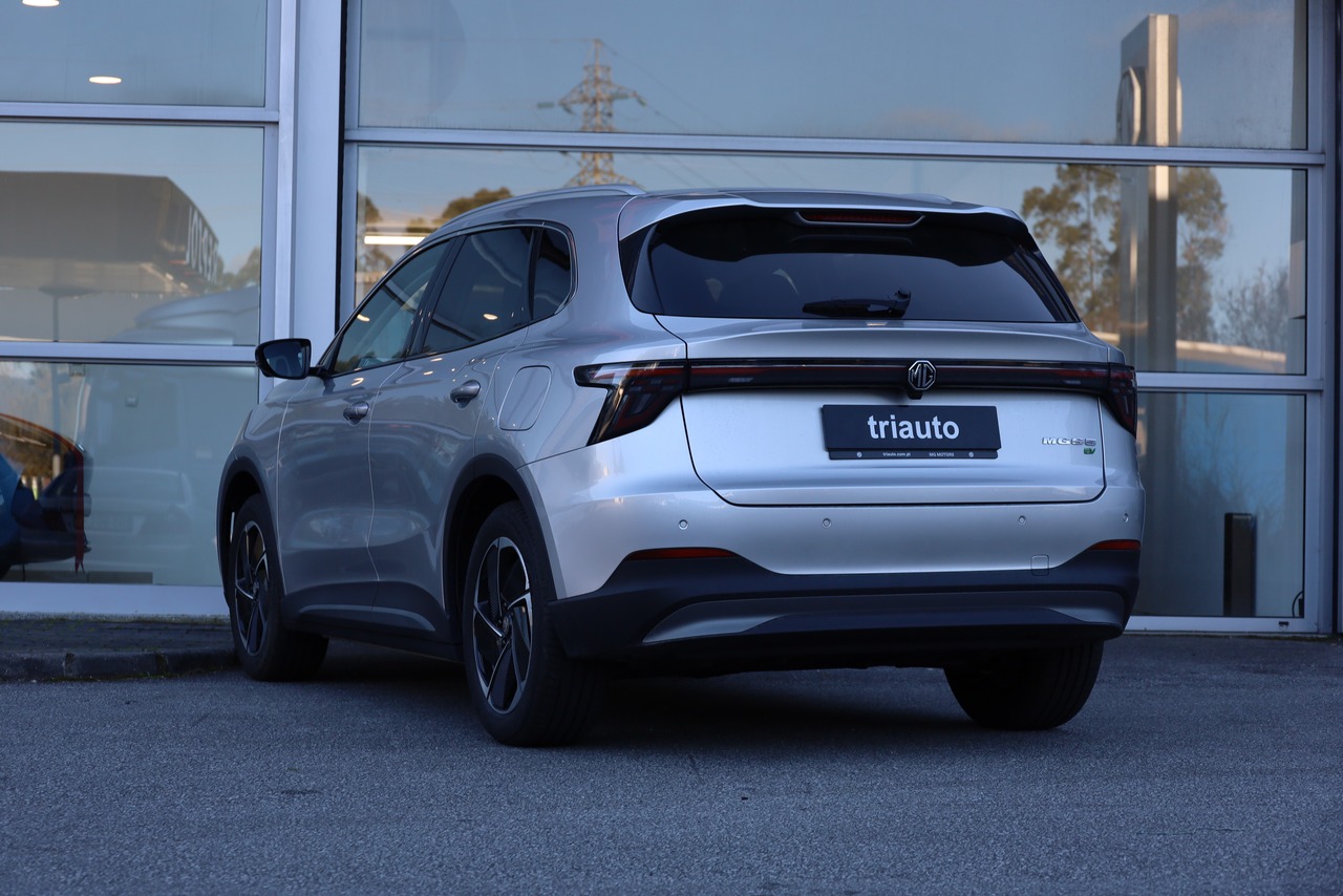 MG S5 64Kwh 2WD LUXURY