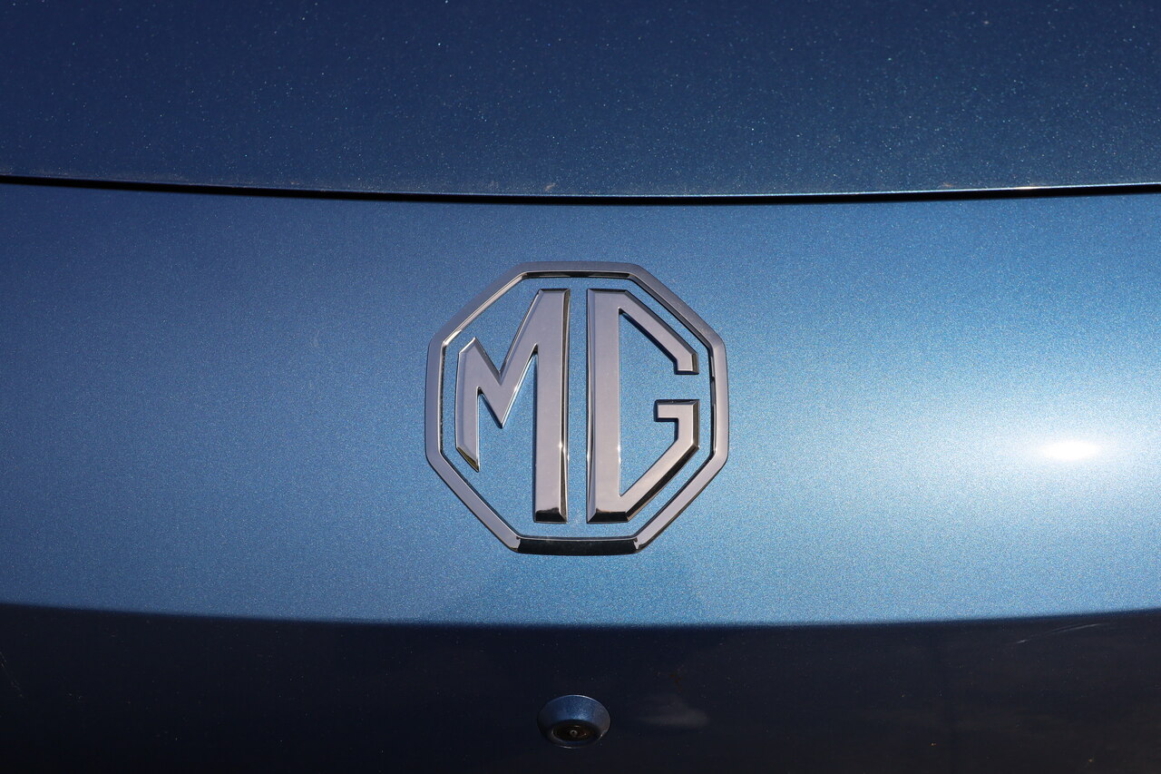 MG S5 64Kwh 2WD LUXURY