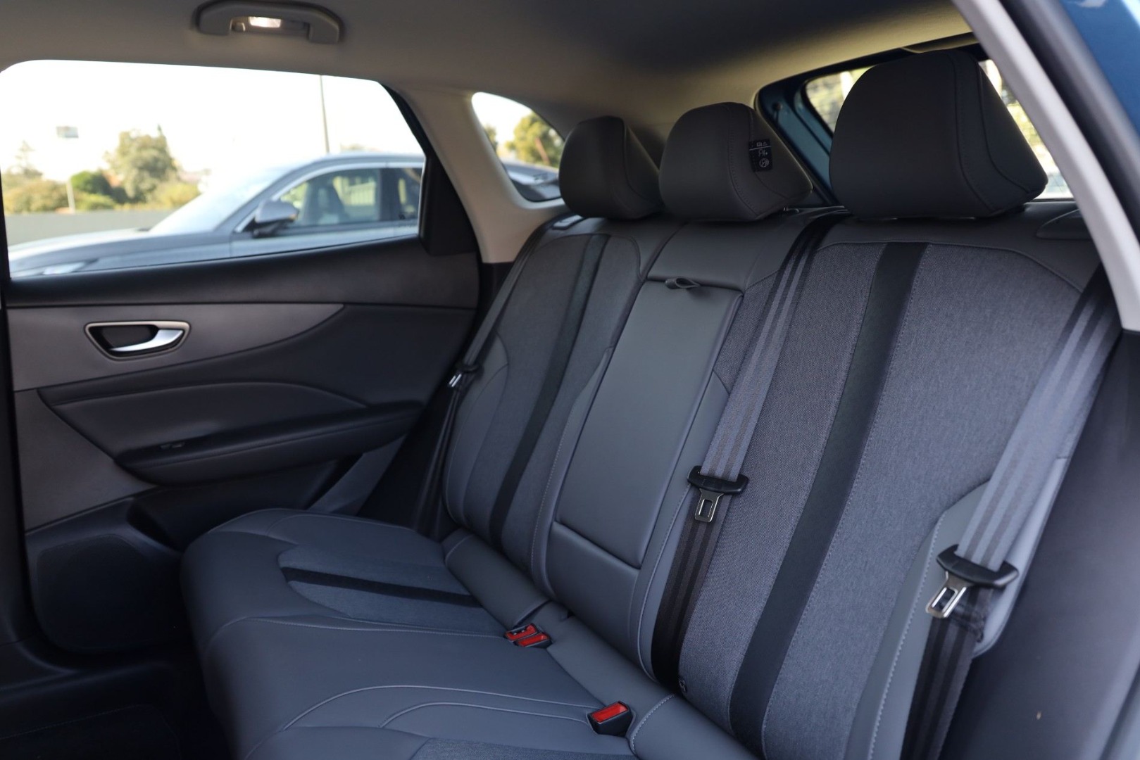 MG S5 64Kwh 2WD LUXURY