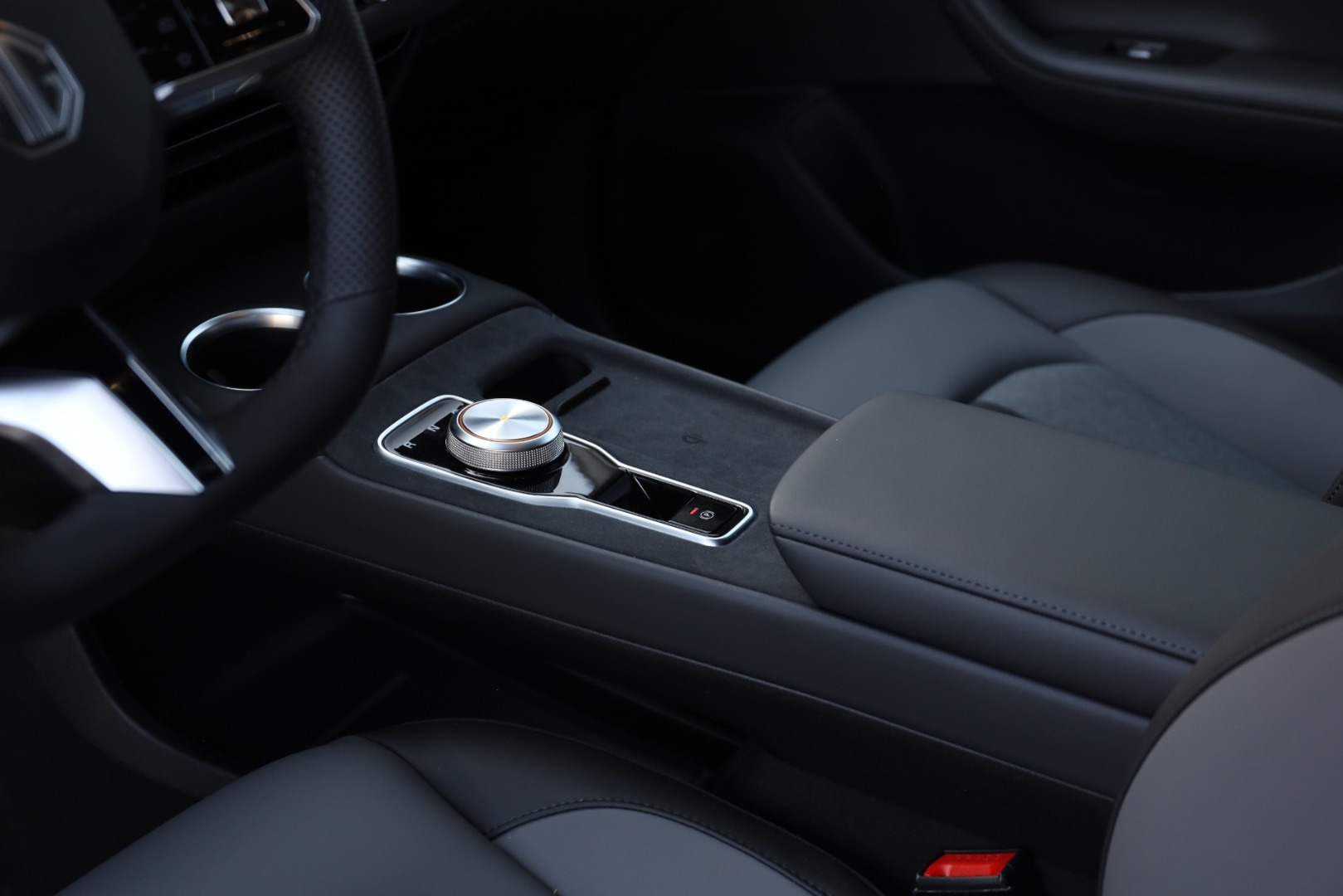 MG S5 64Kwh 2WD LUXURY