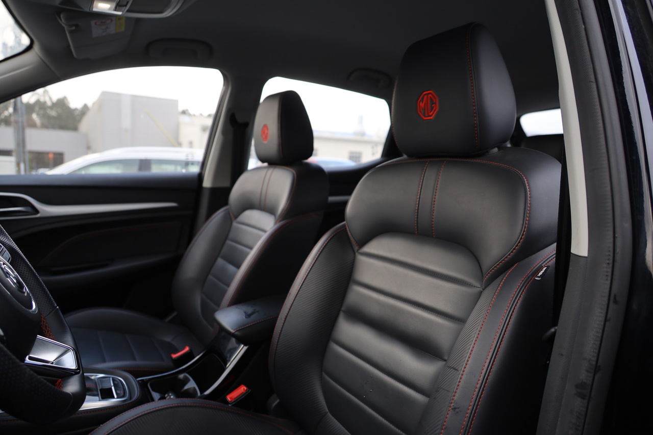 MG ZS 1.0 T-GDI LUXURY AUT. 