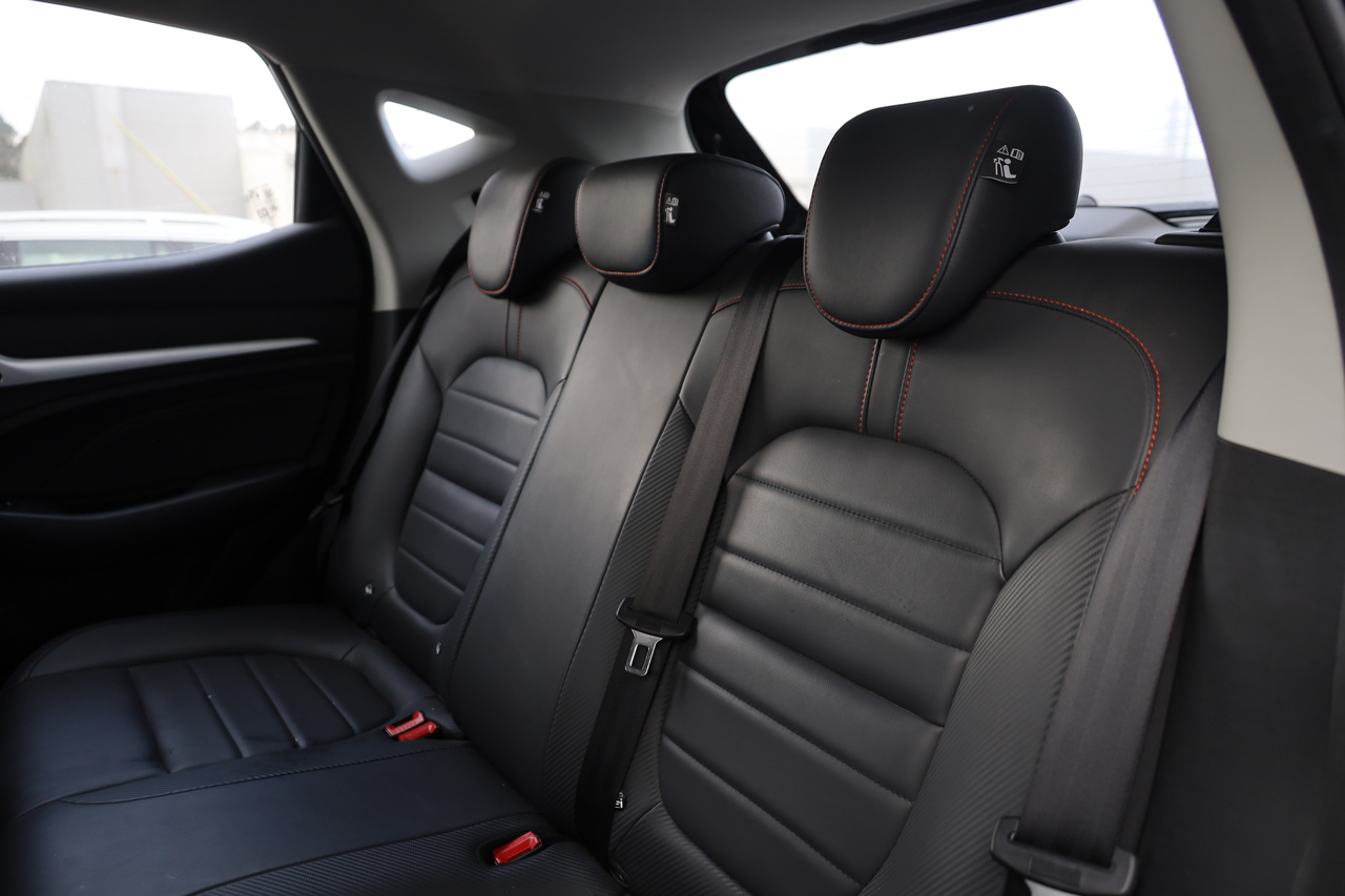 MG ZS 1.0 T-GDI LUXURY AUT. 