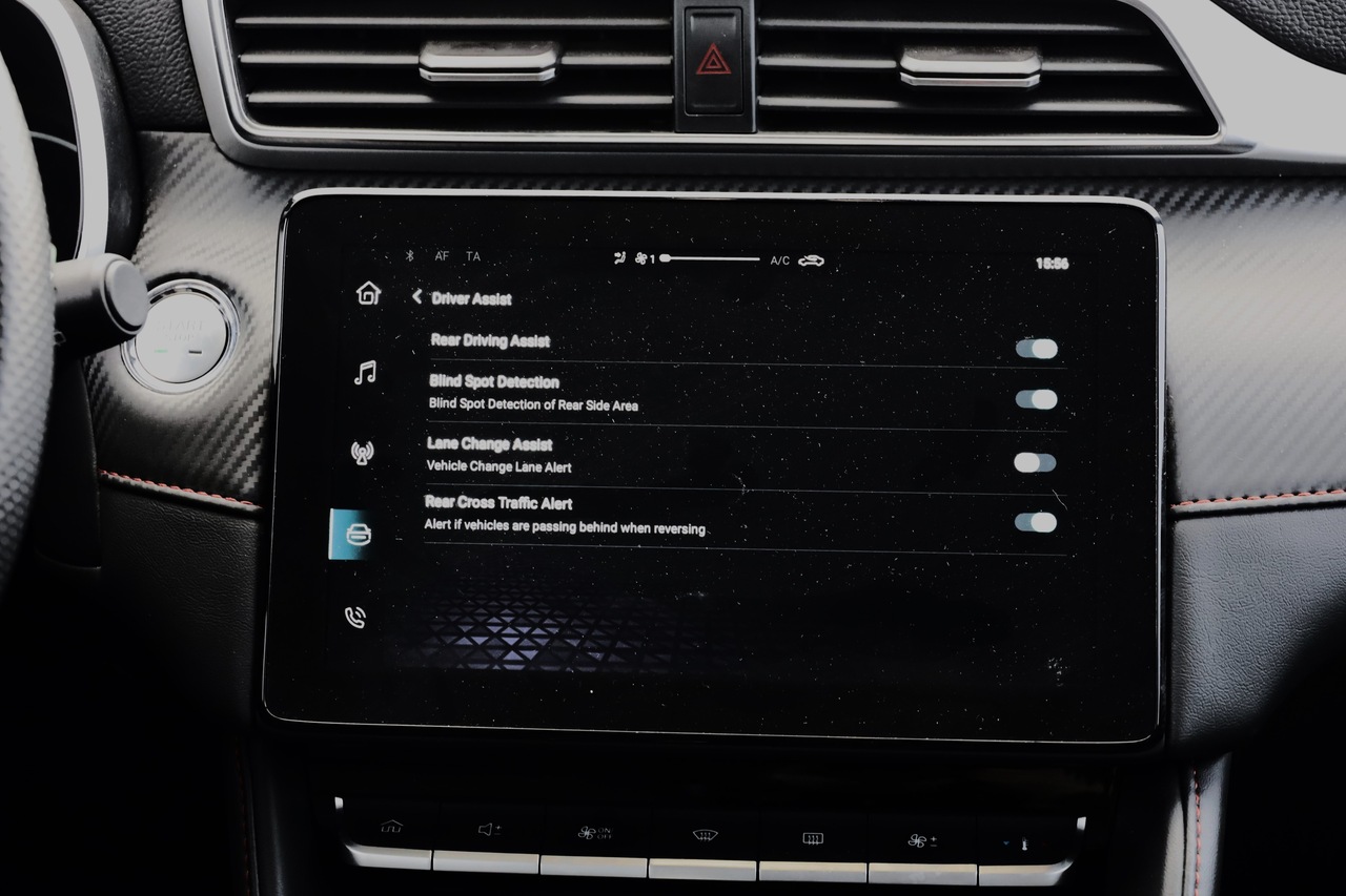 MG ZS 1.0 T-GDI LUXURY AUT. 