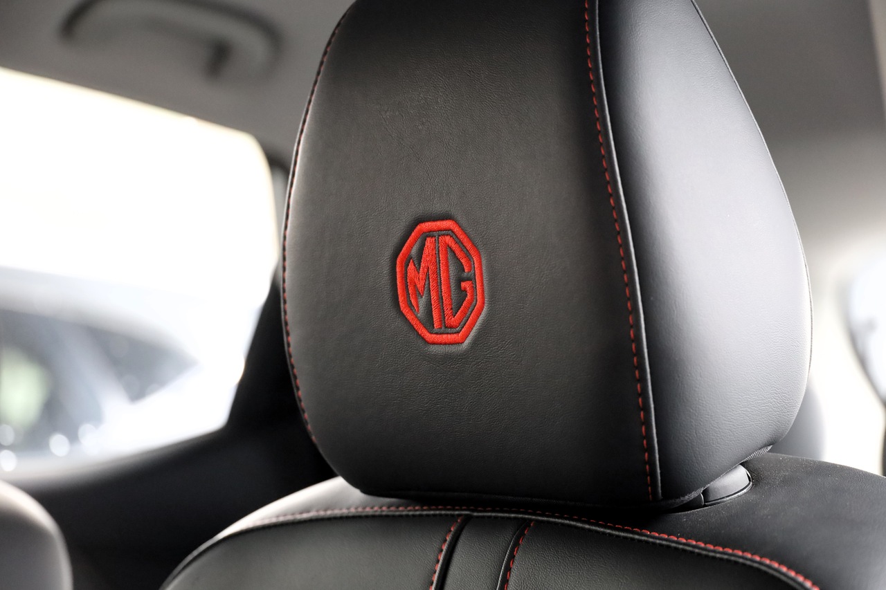 MG ZS 1.0 T-GDI LUXURY AUT. 