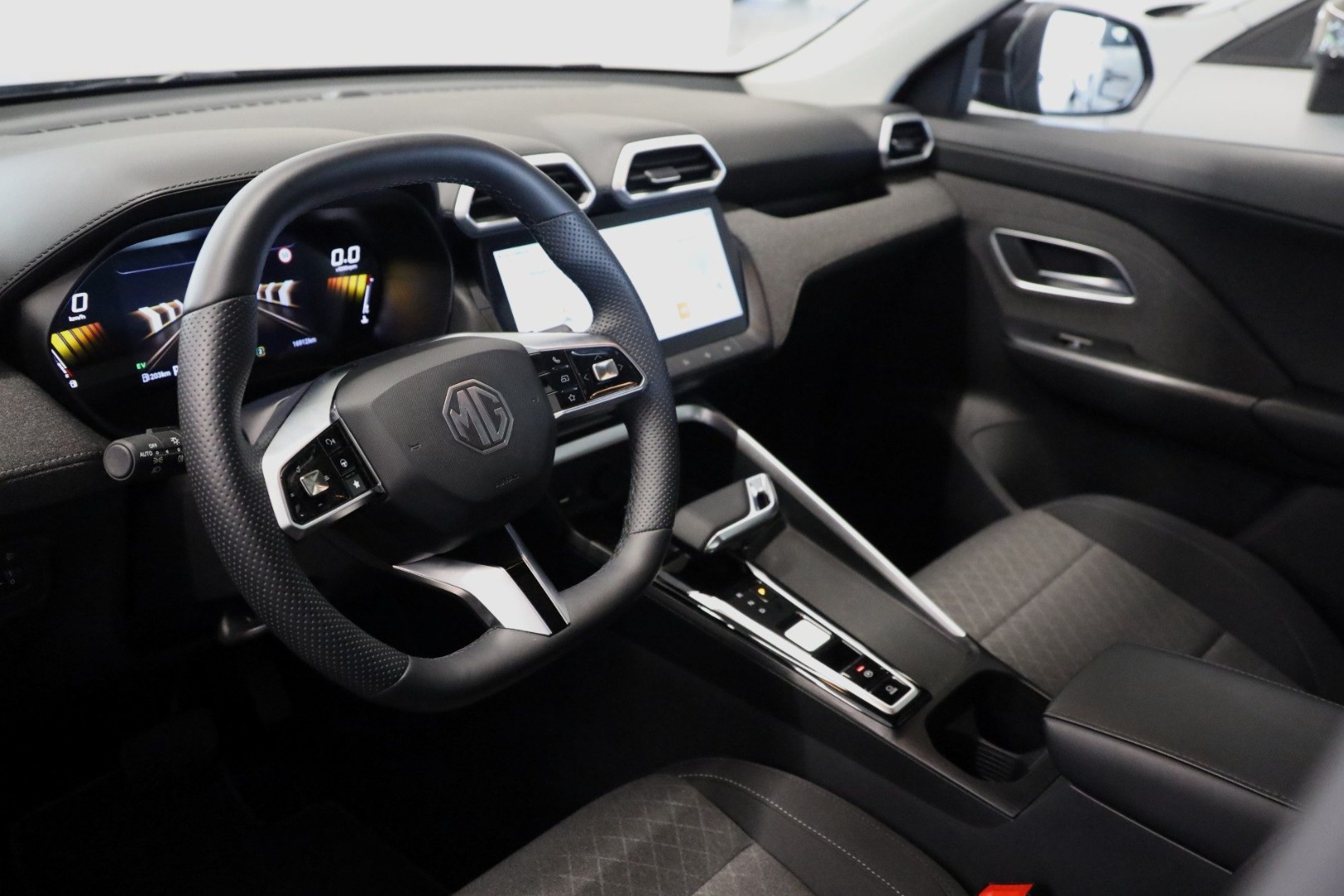 MG ZS Hybrid+ COMFORT