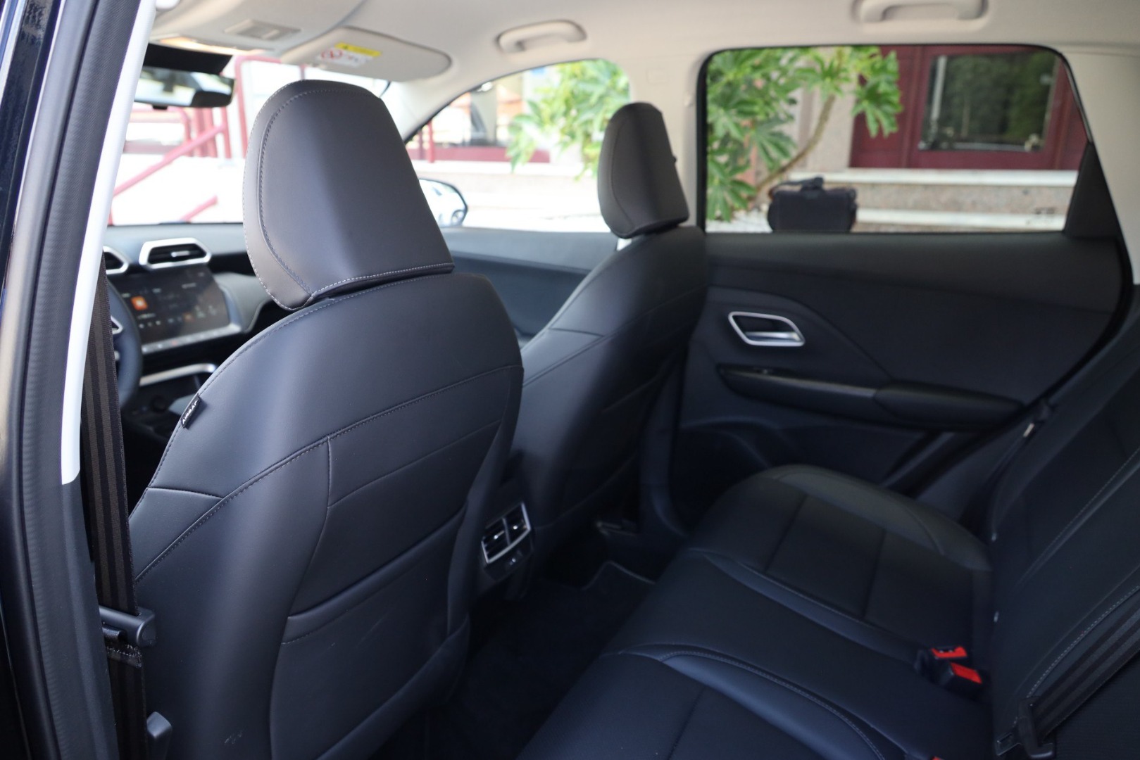 MG ZS Hybrid+ LUXURY