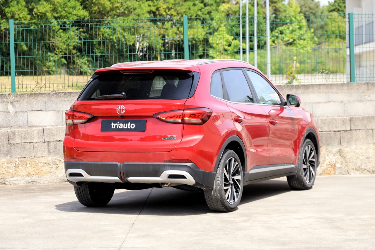 MG ZS Hybrid+ LUXURY