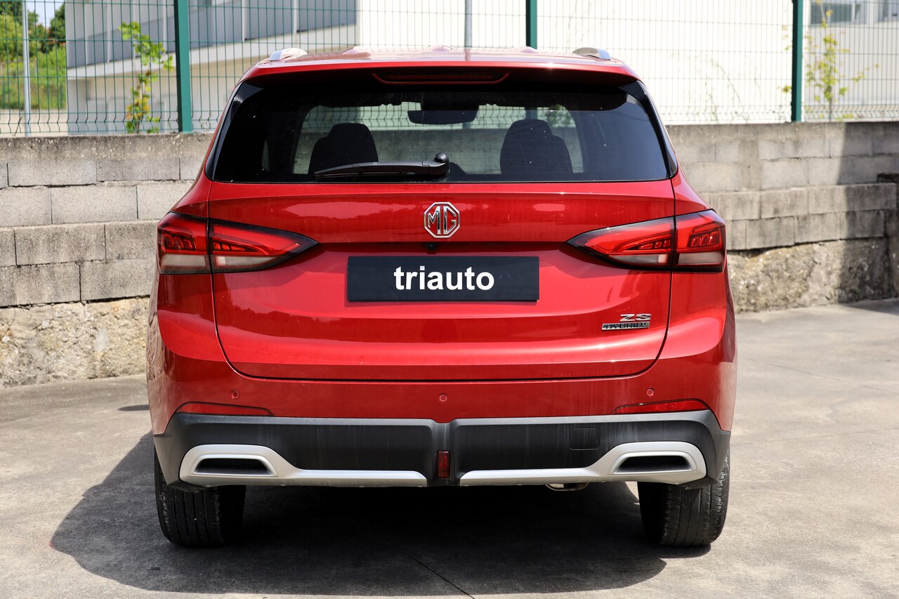 MG ZS Hybrid+ LUXURY
