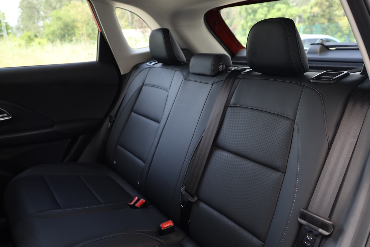 MG ZS Hybrid+ LUXURY
