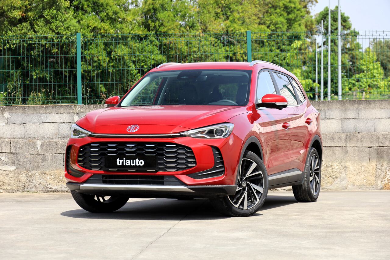MG ZS Hybrid+ LUXURY