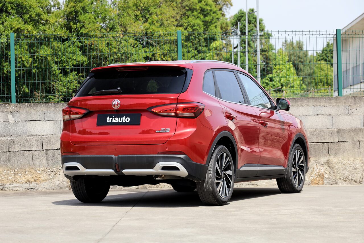 MG ZS Hybrid+ LUXURY