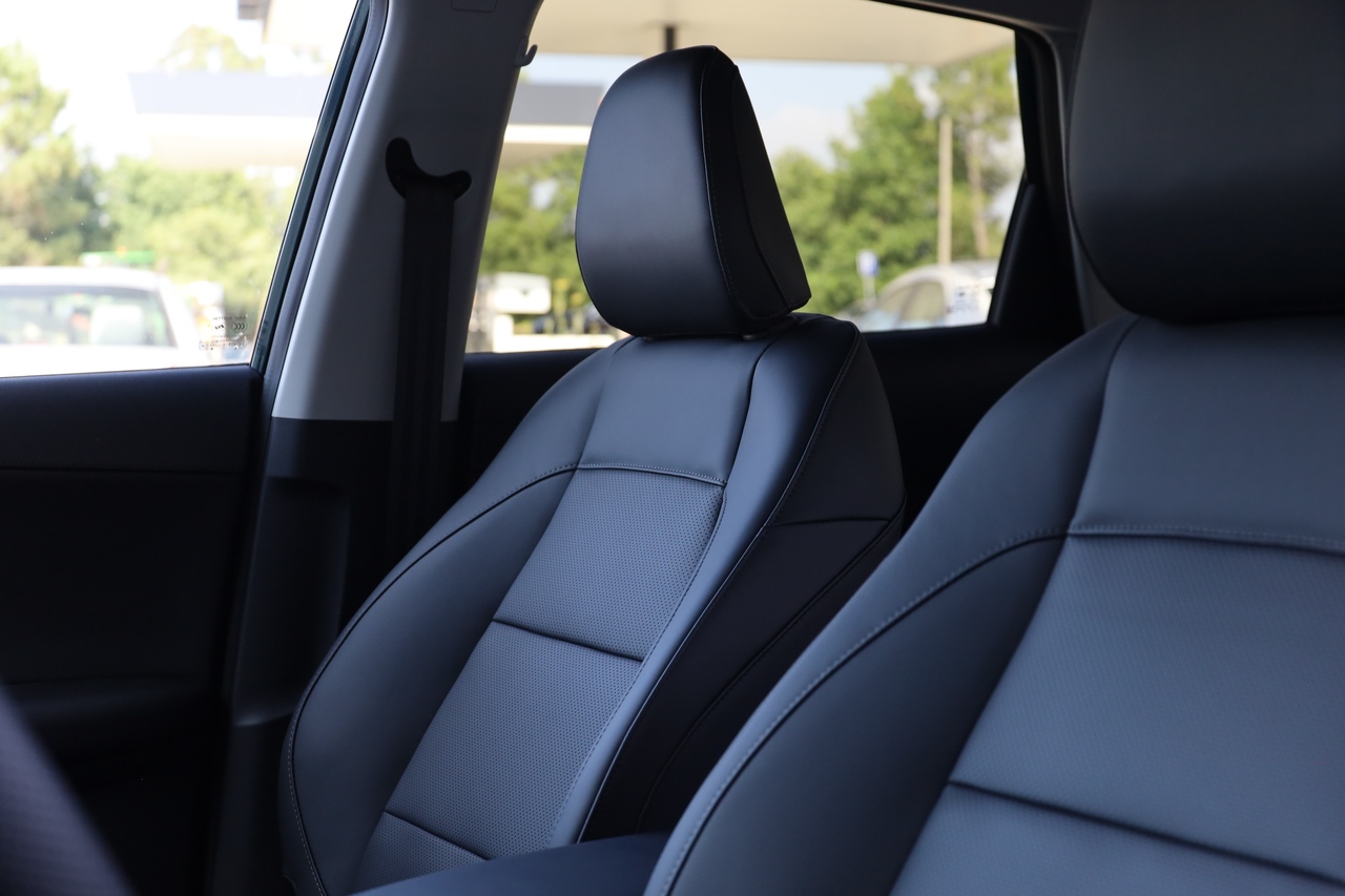 MG ZS Hybrid+ LUXURY