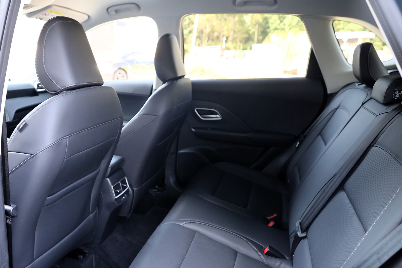 MG ZS Hybrid+ LUXURY