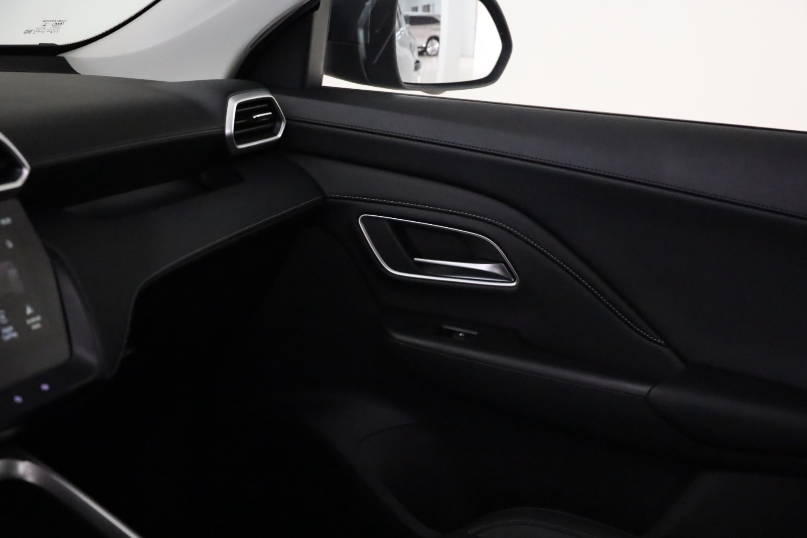 MG ZS Hybrid+ PREMIUM