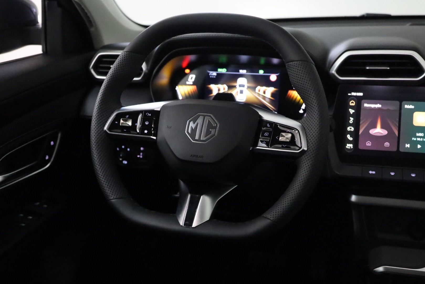 MG ZS Hybrid+ PREMIUM